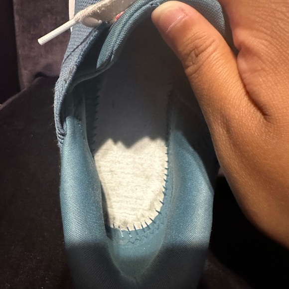 KIZIK Athens Unisex M7.5/W9 Blue White Cushioned Slip On Comfort Shoes - Picture 6 of 7